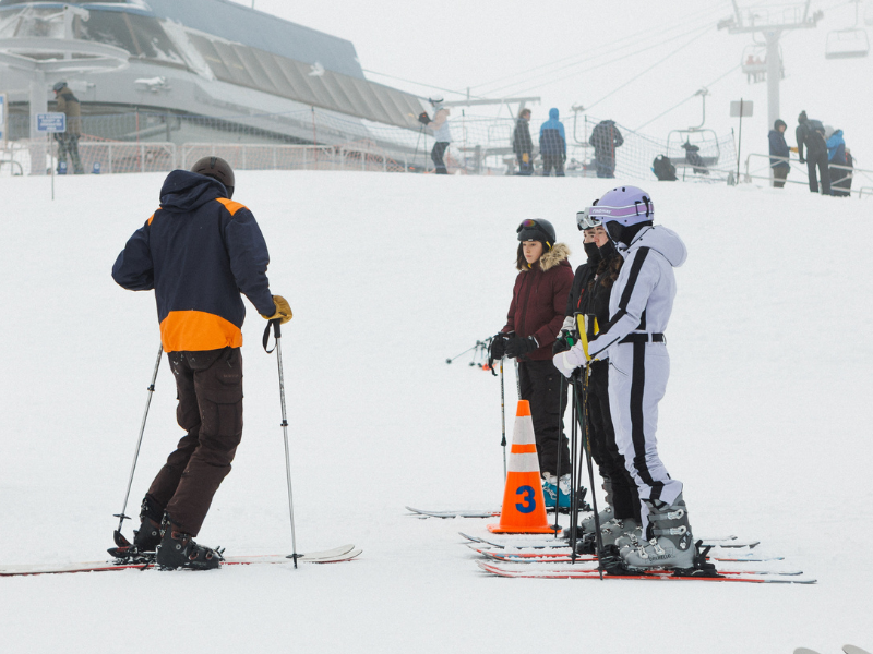Saturday Night - Learn To Ski/Ride